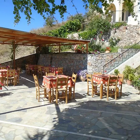 Apart-hotel Irida