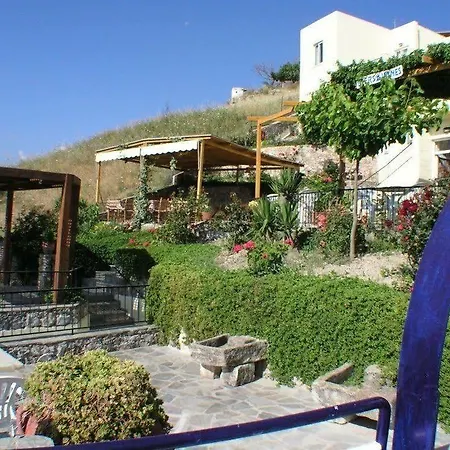 Irida Apart-hotel 2*