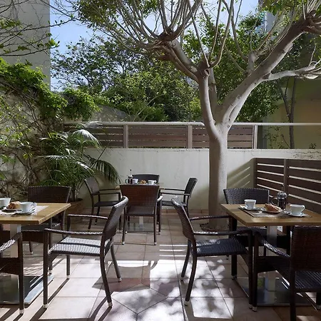 Apart-hotel Irida 2*